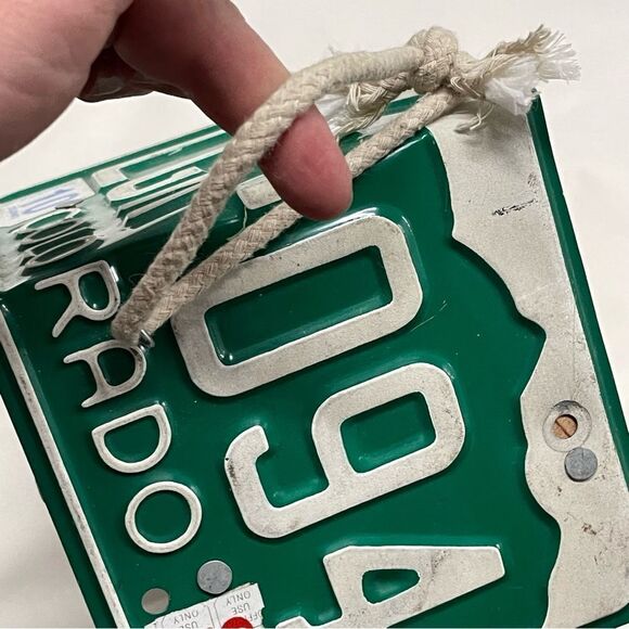 Colorado license plate bird house - Picture 4 of 7